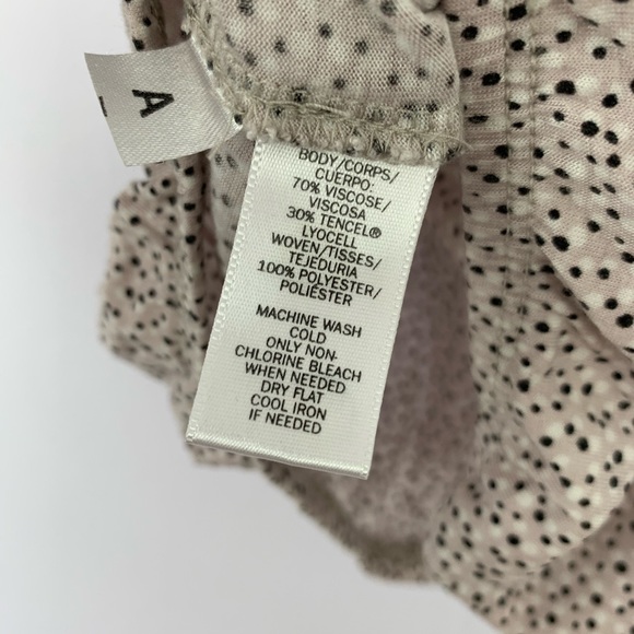 ❌Ann Taylor LOFT . Tie Neck Semi Sheer Blouse . SP - Picture 6 of 6